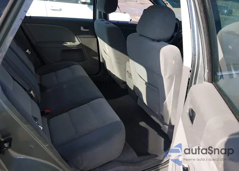 2005 Mercury Montego Luxury from USA, damaged, VIN 1MEFM41135G626796